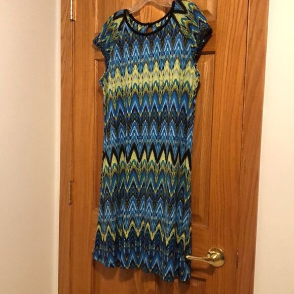 Ronni Nicole Women’s Size 12 Round Neckline Cap Sleeve Printed Summer Dress - Picture 4 of 14